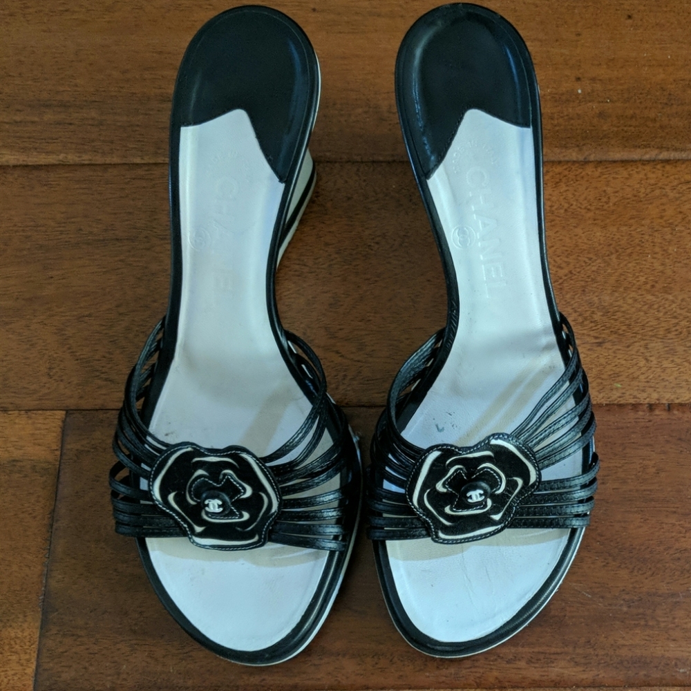 Chanel Black and White Flower Wedges